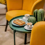 New Block Free Parking Netflix 24h Security Alia 부쿠레슈티