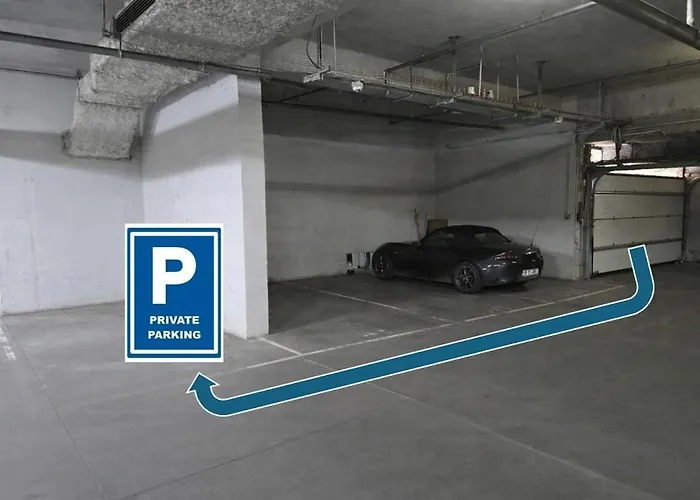 公寓 New Block Free Parking Netflix 24h Security Alia 布加勒斯特